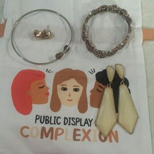 🩶 Bundle of jewelry